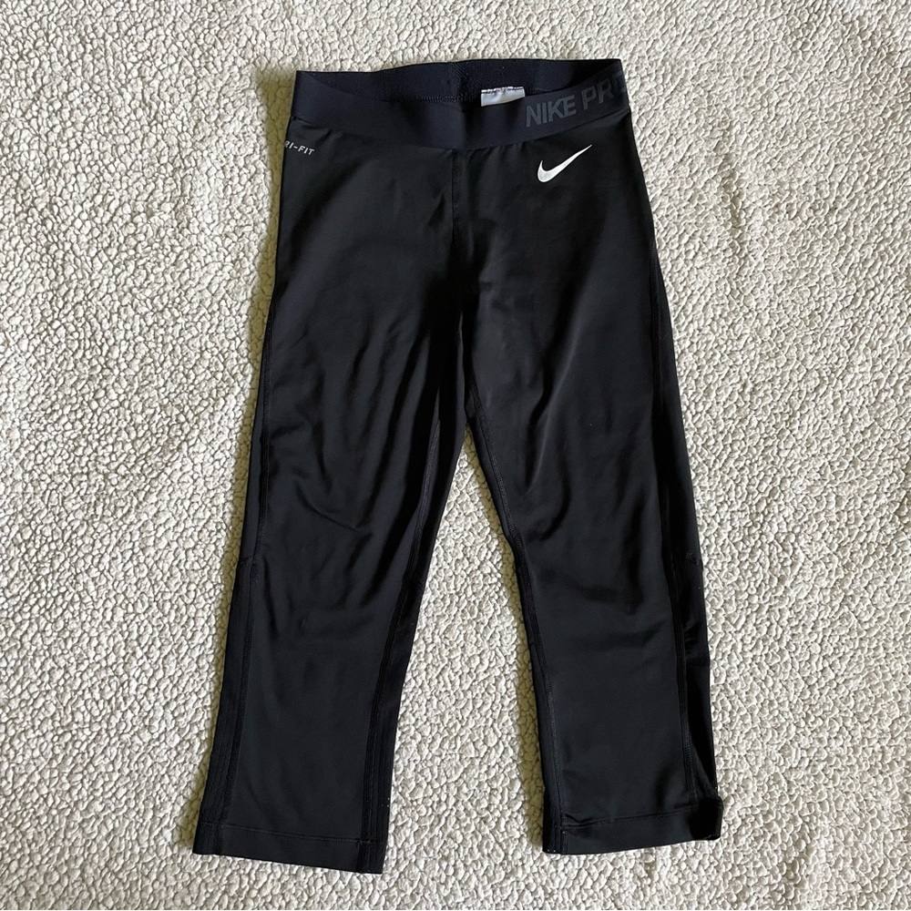 Nike Pro Crops